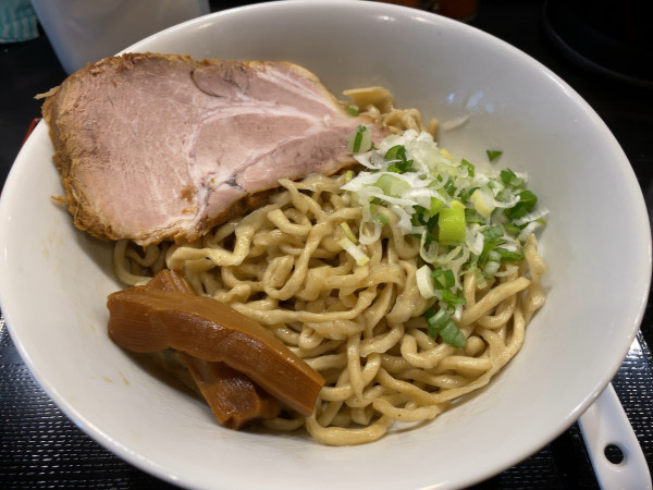 「渡辺 油そば 大 1000円」@つけ蕎麦 とろモツ煮込み なかじの写真