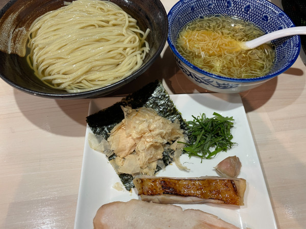 「大山鶏昆布水つけ麺：1000円＋割りスープ：50円」@麺屋 一途の写真