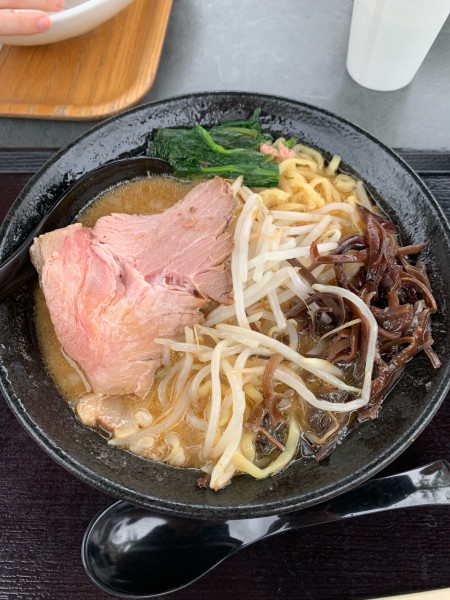 「豚骨とろ玉味噌らーめん」@信州味噌らーめん 喜悦の写真