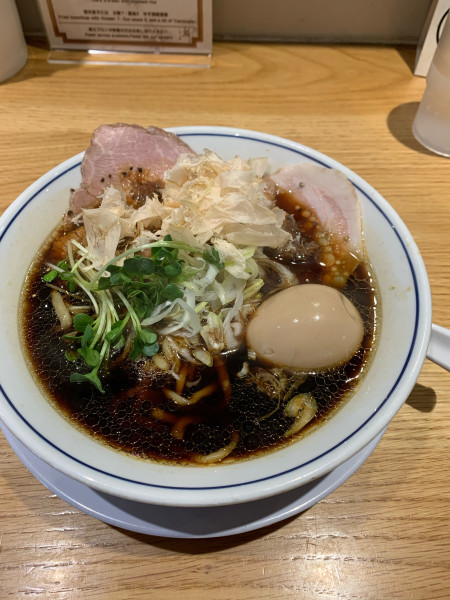 「味玉溜まり醤油ラーメン」@らーめん鱗 難波店の写真