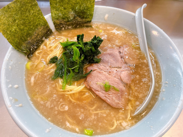 「ラーメン(690円)」@ラーメンショップ 椿 玉造店の写真