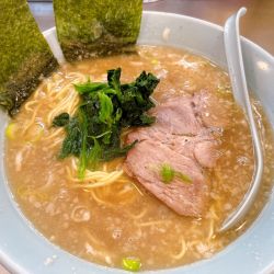 ラーメン（690円）