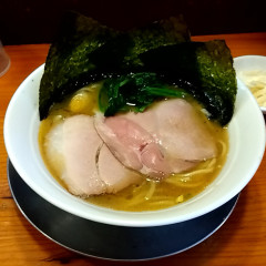 家系ラーメン六郷家の画像