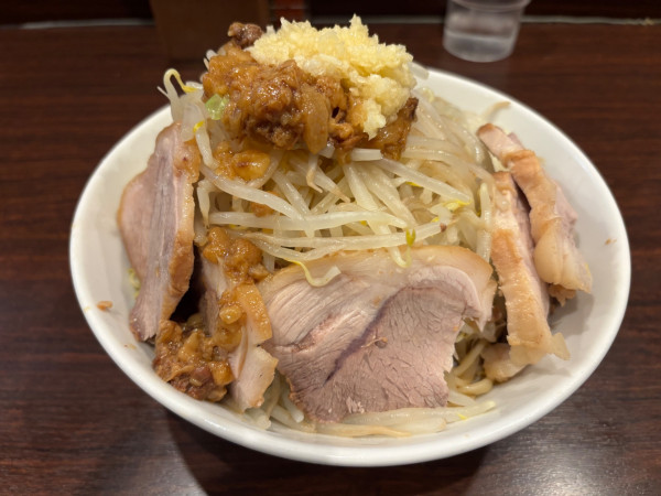 「季節の柑橘の冷やし中華+豚1枚追加」@ピコピコポンの写真