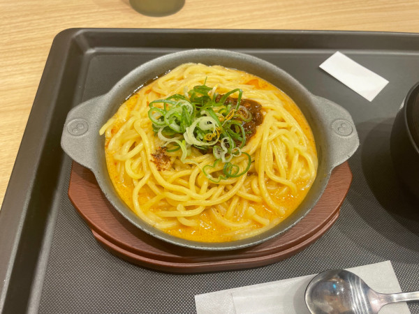 「ハンバーグ担々麺（期間店舗限定）」@松屋 志木店の写真