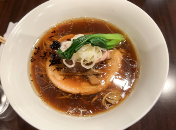 「醤油拉麺」@創作麺工房 鳴龍の写真