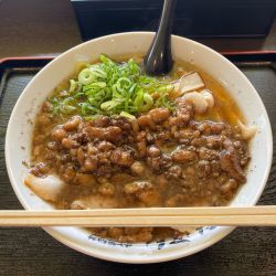 尾道ラーメン大盛背脂トッピング