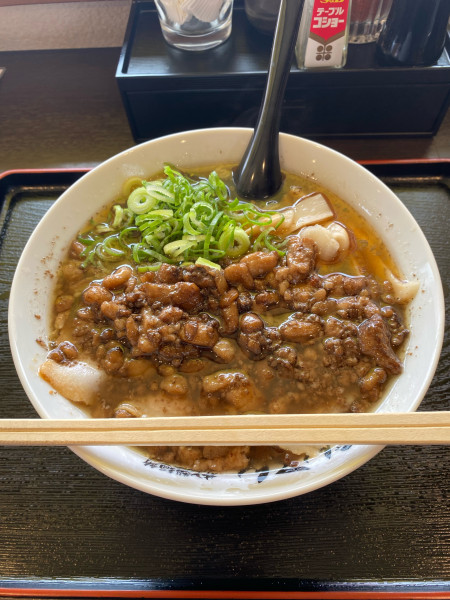 「尾道ラーメン大盛背脂トッピング」@ぼんてん 井上製麺所の写真