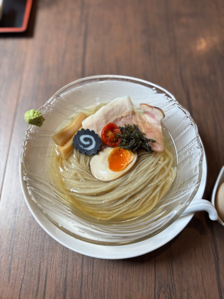 「冷たい塩中華」@自家製麺 絆の写真