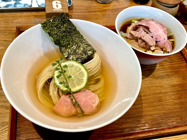 「味玉昆布水つけめん醤油ちょい肉増し」@YOKOKURA STOREHOUSEの写真