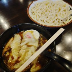 もりワンタン(1,320円)