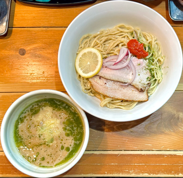 「★<限定2>豚骨ジェノベーゼつけ麺🍜¥1,100」@愚直の写真