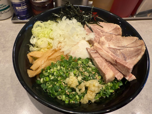 「油そばWスペシャルトッピングＢ」@東京油組総本店 広尾組の写真