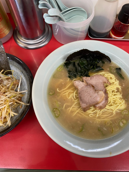 「ラーメン＋ネギ丼」@ラーメンショップ 厚木岡田店の写真