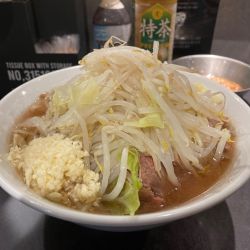 ラーメン300g豚2枚