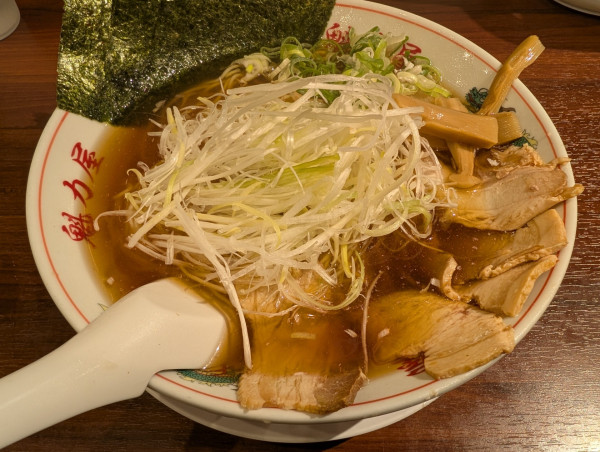 「冷やし醤油ラーメン 大盛り」@ラーメン魁力屋 川口末広店の写真
