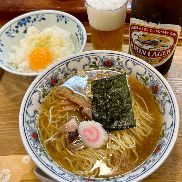 「朝セット（朝支那そば&玉子かけご飯）＋瓶ビール」@中華そば 水嶋の写真