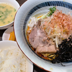 名物よだれ鶏と濃厚鶏白湯麺 MATSURIKA 武蔵新田店の画像