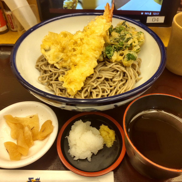 「【期間限定】はもとつるむらさきの冷やしそば（￥980）」@天丼 てんや 大森店の写真