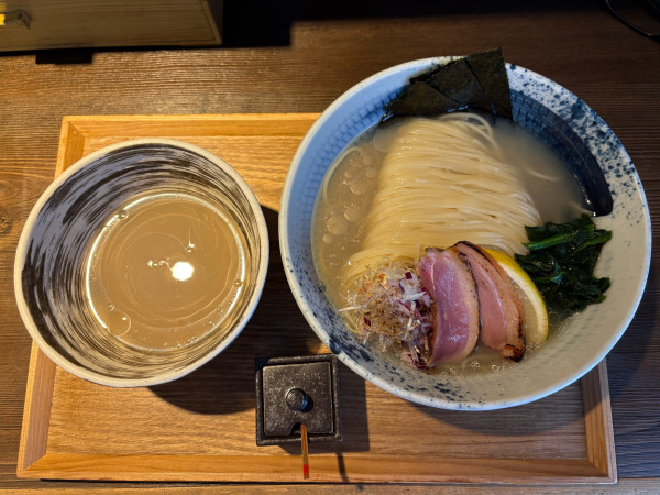 「限定(塩)貝出汁冷やし細つけ蕎麦」@鴨出汁中華蕎麦 麺屋yoshikiの写真