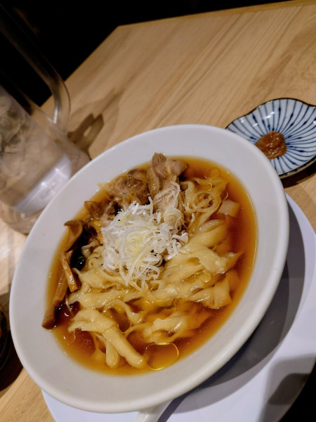 「冷やし親鶏中華そば」@手打 親鶏中華そば綾川 大成店の写真