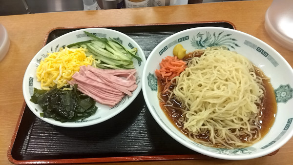 「黒酢しょうゆ冷し麺（６５０円）」@日高屋 JR橋本駅店の写真