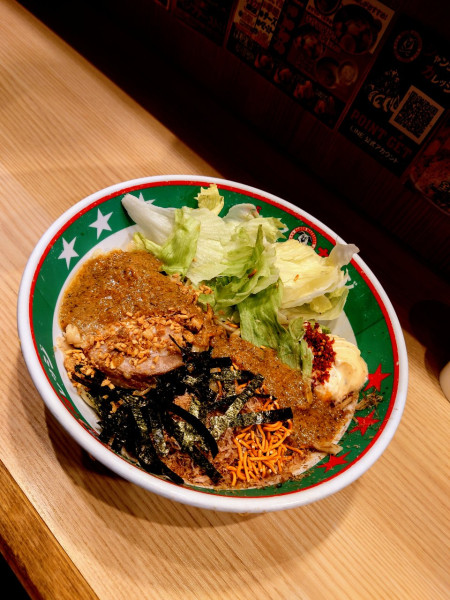 「冷やしまぜそば」@ジャンクガレッジ 東大宮店の写真