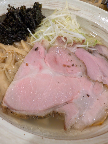 「塩らーめん」@塩たいおうの写真