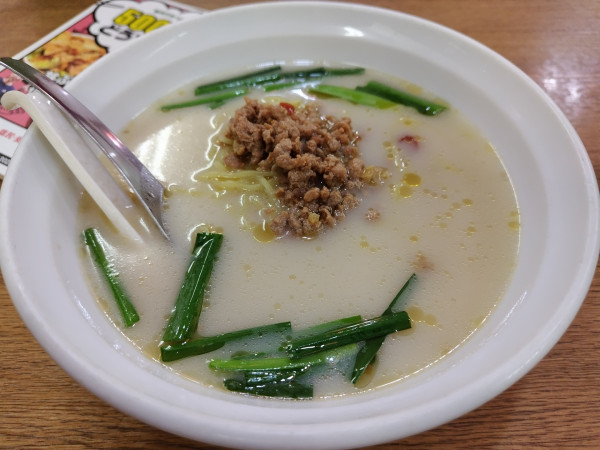 「台湾豚骨ラーメン　※クーポンで５００円」@中華料理 聚福楼の写真