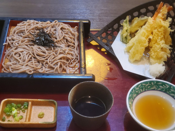 「つけ天そばセット」@佐島水産 みなとみらいグランドセントラルテラス店の写真