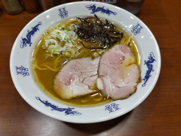 「ストロング醤油豚骨」@ラーメンニキ新橋の写真