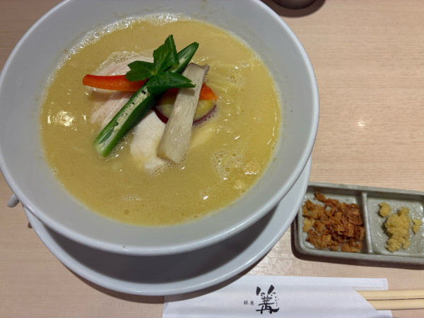 「鶏白湯Soba  1300円」@銀座 篝 Echika池袋店の写真