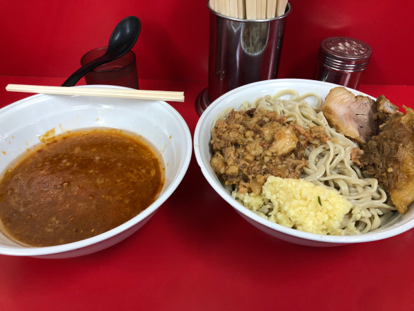 「トマトつけ麺大 野菜抜き ニンニクアブラ」@ラーメン二郎 柏店の写真