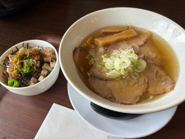 「塩中華そば」@麺屋てんぐぅの写真