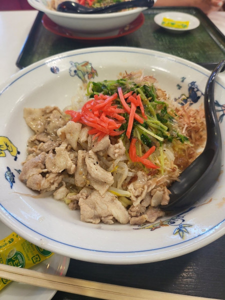 「塩豚まぜそば」@テンホウ 岡谷長地店の写真