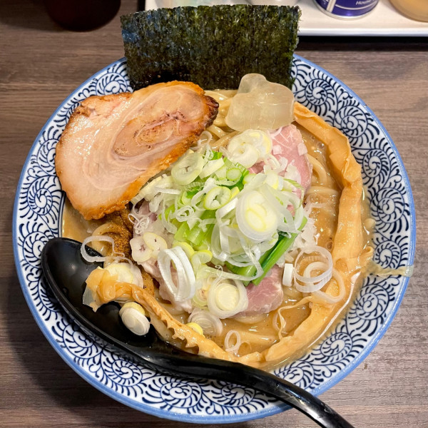 「【限定B】冷たい豚骨魚介ラーメン 大 300g  1250円」@狼煙 〜NOROSHI〜の写真