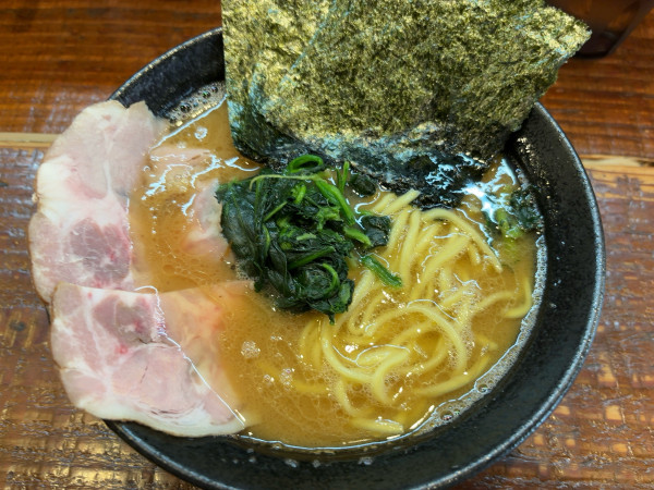 「ラーメン(全部普通)」@麺家 たっとびの写真