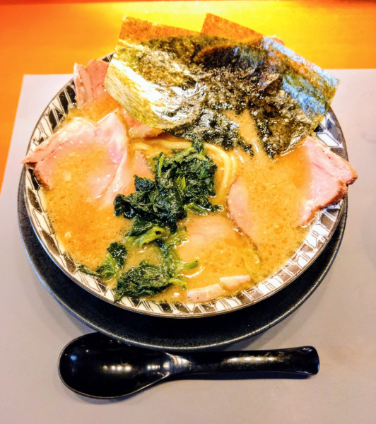 「鶏骨チャーシューメン（1300円）」@麺屋CHIKUWAの写真