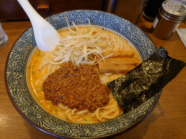 「冷汁担々麺」@屯ちん 池袋西口店の写真