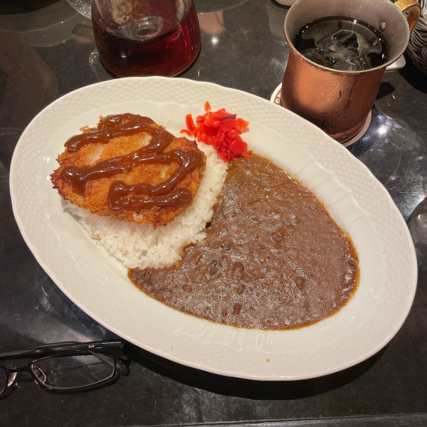 「カツカレー」@星乃珈琲店 町田北口店の写真
