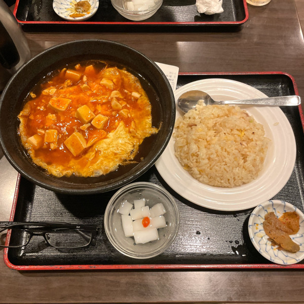 「麻婆天津麺と半チャーハン」@東北餃子房 茅場町店の写真