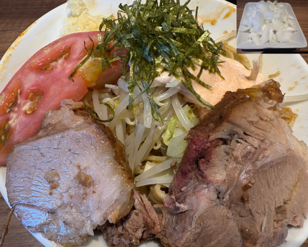 「[期間限定]明太マヨ冷や中+タマネギ+ニンニク」@らーめん菊の写真