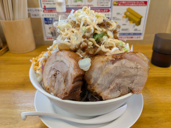 「冷やし中華(極太麺)＋豚券」@麺屋 花の名の写真