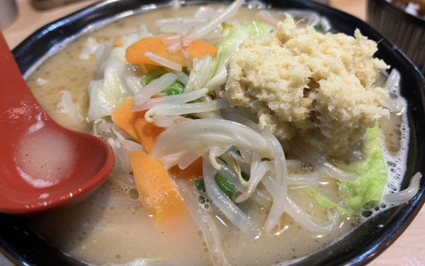 「こく塩生姜タンメン」@鶏そば屋 庄助 蘇我店の写真