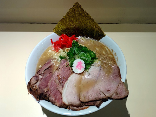 「チャーシューめん」@ニュー二丁目ラーメンの写真