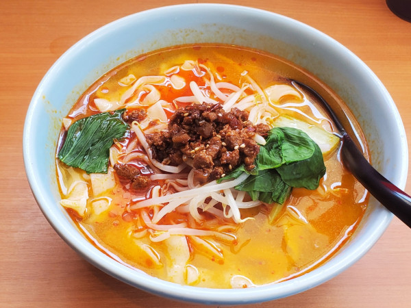 「担々刀削麺」@中華料理 木蘭の写真