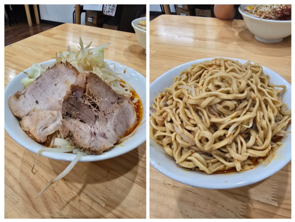 「辛味醤油M 豚増し2枚」@ラーメン バードメンの写真