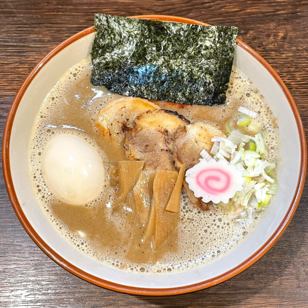 「【本日の限定】豚骨魚介の中華そば」@麺処はなぶさの写真