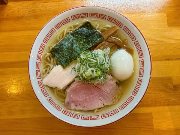 「中華そば(塩):900円、味玉:100円」@中華そば あら井商店の写真