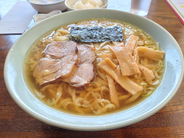 「ラーメン大盛＋餃子セット」@平野屋直伝本格手打ラーメン 増やの写真